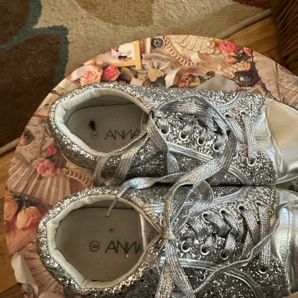Anna silver glitter sneakers size 6 with silver laces in GUC. - Picture 2 of 6